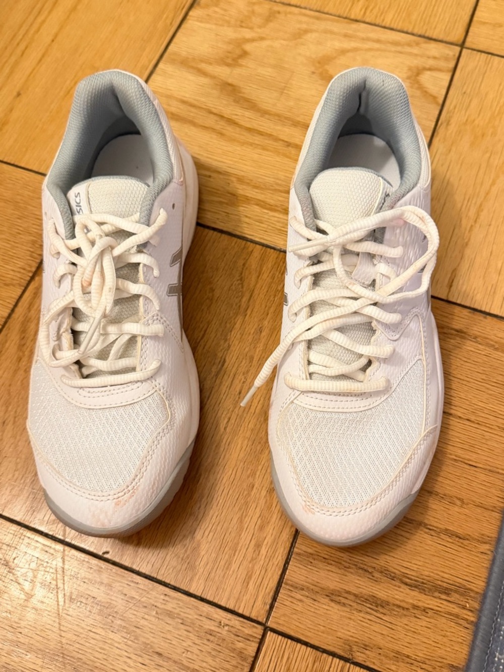 ASICS Women's white tennis shoes